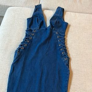 Jean dress size med